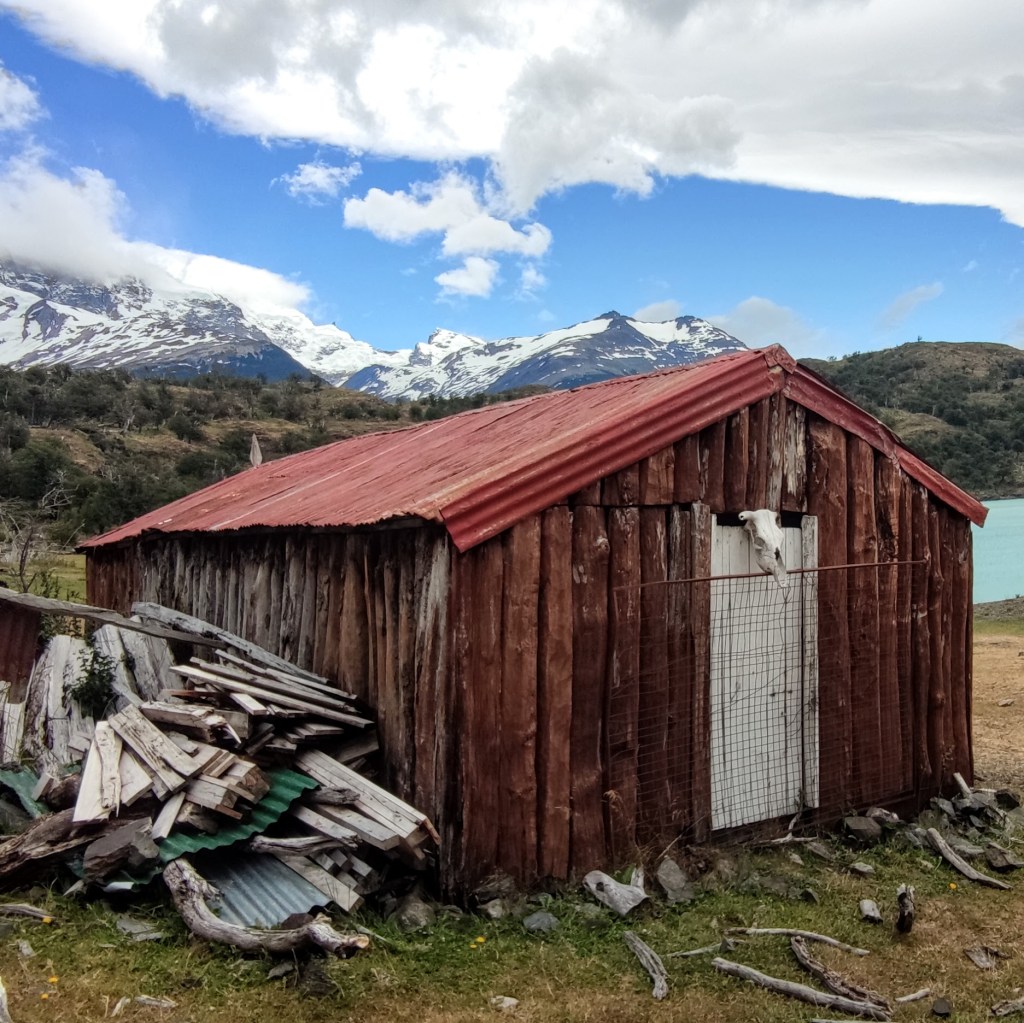 Puesto de las Vacas -Lago Argentino